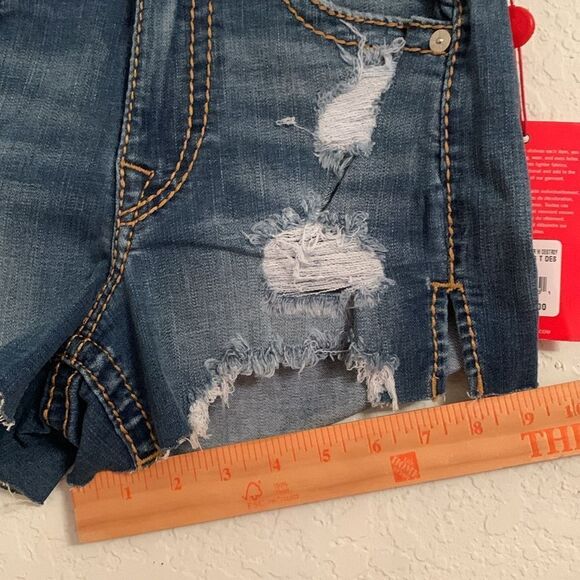 NWT True Religion Colette High Rise Tapered Skinny Denim Shorts Size 27 - Picture 6 of 9